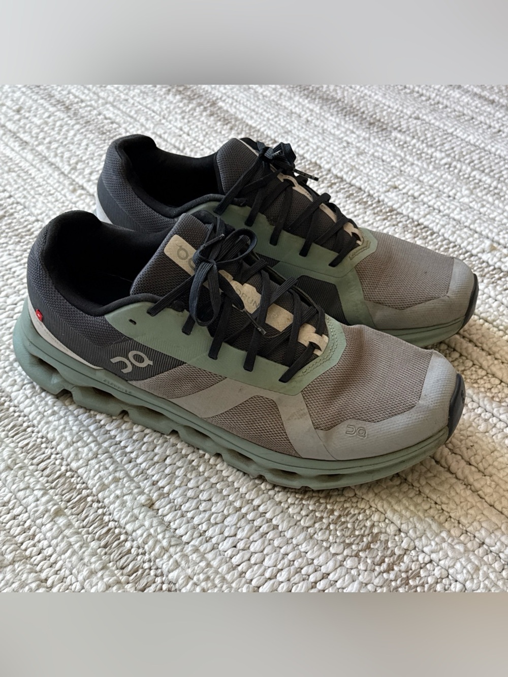 On Cloudrunner Shoes Mens Size 11.5 CloudTec Running Athletic Comfort Sneakers